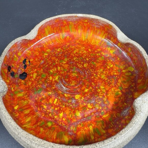 Hand Made Studio Art Pottery Ashtray Trinket Dish Folded Edges Artist Signed VTG - Picture 9 of 12